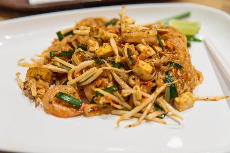 Pad thai