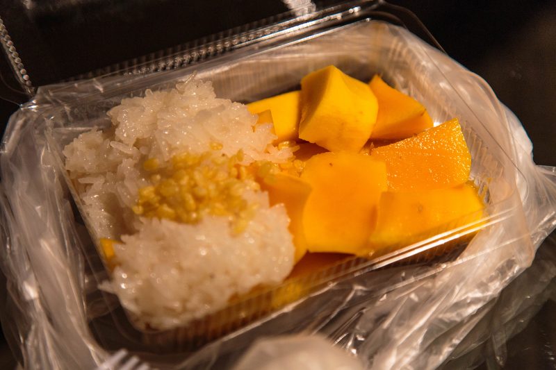 Mango sticky rice